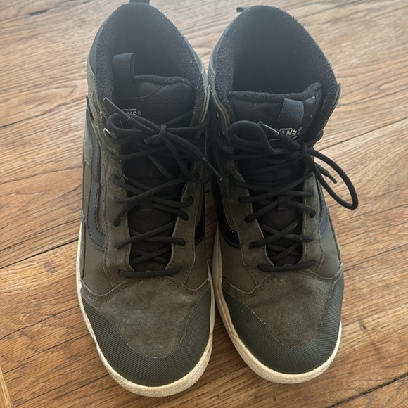 VANS ULTRA RANGE OUTDOOR HI TOPS - Picture 2 of 7